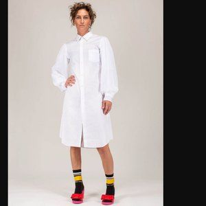 COMME DES GARÇONS SHEER SLEEVE RELAXED FIT SHIRT DRESS IN WHITE - XS